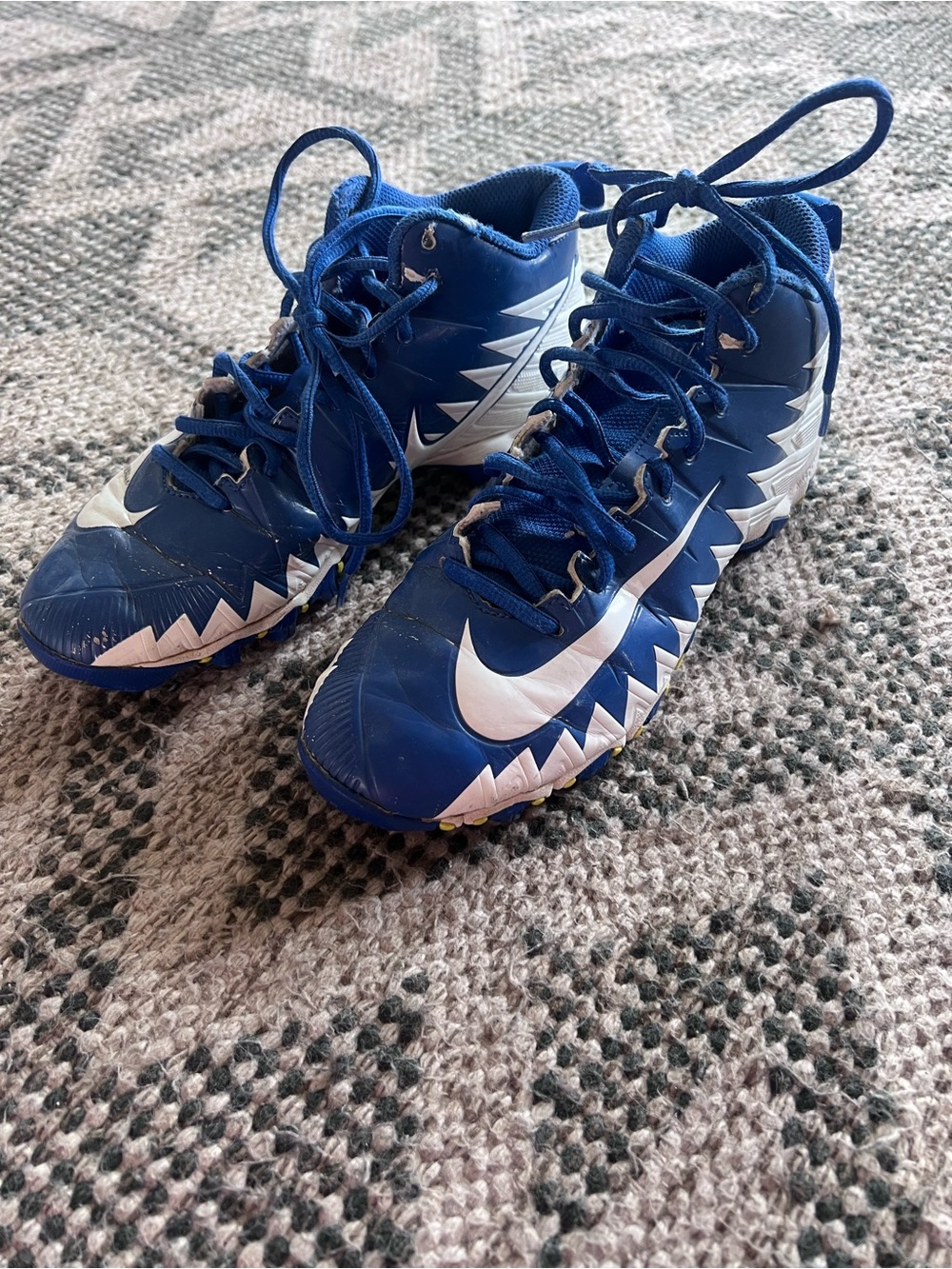 Nike Kids football cleats 6.5